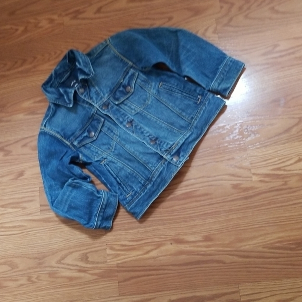 Gap kids jean jacket‎ small
